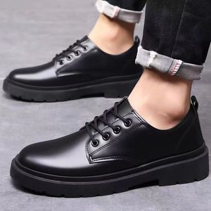 Zapatos <span class=keywords><strong>de</strong></span> cuero informales <span class=keywords><strong>de</strong></span> negocios para hombres, zapatos <span class=keywords><strong>de</strong></span> trabajo con cordones <span class=keywords><strong>de</strong></span> estilo británico, calzado transfronterizo <span class=keywords><strong>de</strong></span> suela gruesa para oficina y uso formal - Product Image 6