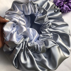 Bonito estilo de lujo con logotipo personalizado, gorro de pelo satinado, gorro de noche de seda suave para dormir para mamá, chico y adulto para escenas de fiesta - Product Image 6