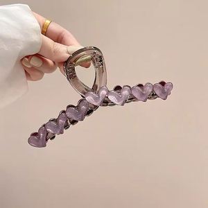 Elegant Heart-shaped Crystal Hair <b>Clip</b> for Women High-end Shark Design Handmade Versatile Hairpin Headpiece Back-of-head <b>Clip</b> - Product Image 6