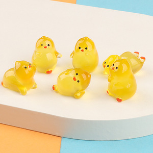 Bestseller : Breloques décoratives lumineuses en résine 3D en forme de poulet dodu, accessoires en colle crème tridimensionnelle, personnalisables - Product Image 4
