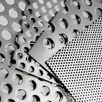 Maille métallique perforée en acier inoxydable 304/316 personnalisée, écran à motif poinçonné CNC pour la décoration des bâtiments et la protection de la sécurité