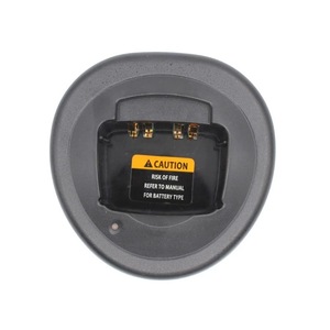 Chargeur Pmln519 220V 12V 1A pour talkies-walkies Gp328 338 340 360 - Product Image 4
