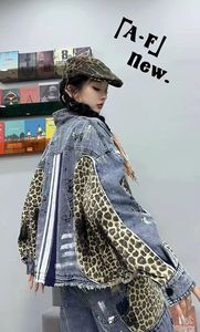 Coatizu Phong Cách Đẹp Da Báo In Sọc Dây Kéo Áo Khoác Quá Khổ Lỏng Áo Thun Mui Xe Cho Nam Giới Phụ Nữ Cho Ngoài Trời Thể Thao 0415 - Product Image 3