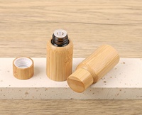 Bouteilles de rouleau en verre écologiques de 10ml 15ml 30ml 50ml avec couvercle en bambou compte-gouttes sérigraphié gouttes pour les yeux huiles essentielles quantité minimale de commande 100pcs