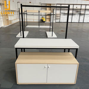 Présentoir de vêtements de sport utiles fabriqué en usine présentoir de t-shirt de boutique de yoga moderne - Product Image 3