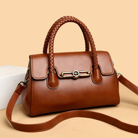 Sac à bandoulière élégant en cuir PU grande capacité avec design à surpiqûres pour le shopping, les voyages, le bureau et une utilisation quotidienne pour femmes