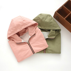 เสื้อแจ็คเก็ตบอมเบอร์สั่งทำขายส่งนำเข้าจากจีนสำหรับเสื้อผ้าเด็ก - Product Image 1