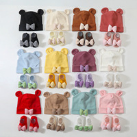 Ensemble bonnet et chaussettes pour bébé de 0 à 12 mois avec oreilles d'ours et nœud écossais, en coton doux, bonnet bébé et chaussettes assorties, cadeau de naissance