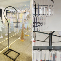 Lampadaire en cristal à bras courbé et niveaux, en métal noir, pour allée de mariage, éclairage de chemin, décoration de table de banquet d'hôtel
