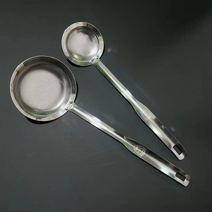 Passoire à huile en maille d'acier inoxydable, grande et petite, pour filtrer les soupes et écrémer la mousse dans la cuisine - Product Image 2