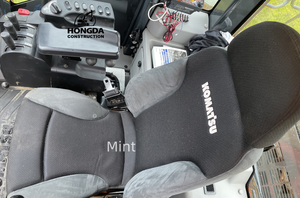 Chargeur d'occasion Komatsu WA600 en vente, de marque japonaise KOMATSU WA600, de marque WA600-10, 600 à 3, 600 à 6 - Product Image 5