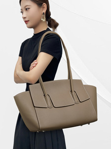 New Fashion Designer Crossbody <b>Bags</b> High Quality Genuine Leather Shoulder Messenger <b>Bag</b> Casual Tote Women Handbags and Purses - Product Image 4