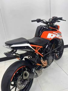 Motocicleta Deportiva KTM <span class=keywords><strong>Duke</strong></span> 250 de <span class=keywords><strong>Segunda</strong></span> <span class=keywords><strong>Mano</strong></span> - Product Image 4