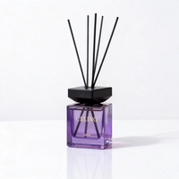 Diffuseur de parfum de luxe en verre ambré carré, bouteille vide rechargeable écologique avec couvercle en bois noir et bâtonnets en fibre, pour une ambiance fraîche