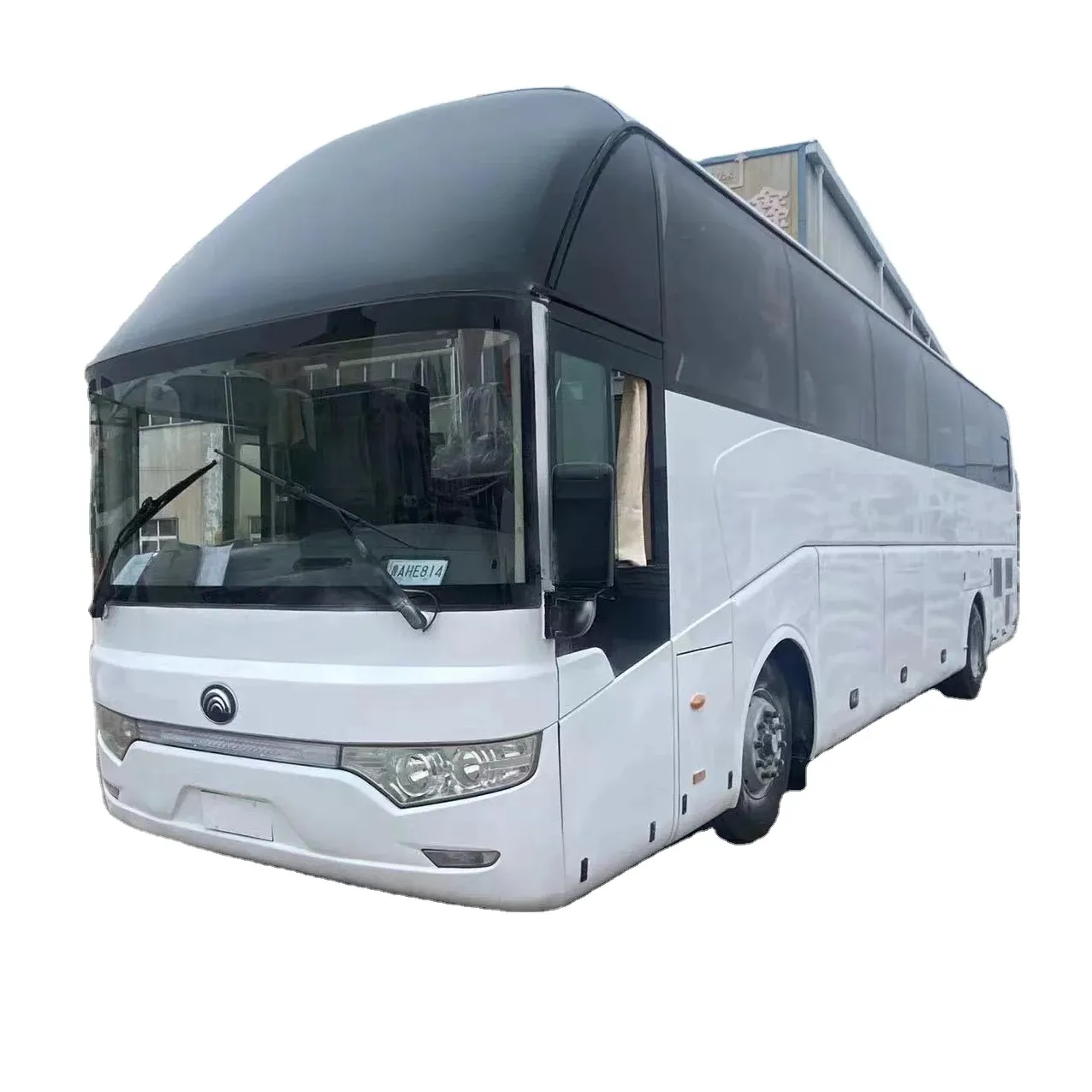Refurbished 6122 50-65 Seats Coach Buses with bathrooms long-distance Coach Bus for Sale