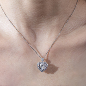 Bague et pendentif de luxe pour femme en diamant synthétique de laboratoire taille cœur certifié IGI, en platine PT950, modèle MSR-2049 - Product Image 5