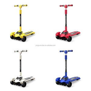 Trottinette pliable à <span class=keywords><strong>trois</strong></span> <span class=keywords><strong>roues</strong></span> pour enfants de 1 à 5 ans, cadre en alliage d'aluminium, frein arrière, siège inclus - Product Image 4
