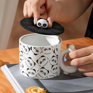 Tasse en céramique Panda mignon avec couvercle écologique <span class=keywords><strong>Internet</strong></span> célébrité Couple tasse petit déjeuner eau cadeau tasse <span class=keywords><strong>pour</strong></span> filles comprend cuillère accessoire - Product Image 3