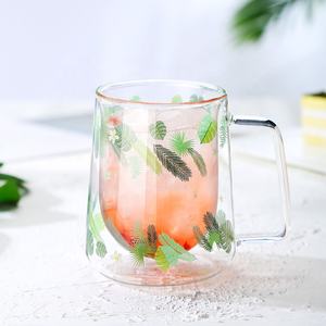 Set di Tazze in Vetro con Stampa di Foglie Tropicali, Design 'Keeping Dream' con Manico per Tè e Latte, Articoli per la Cucina e la Casa - Product Image 5