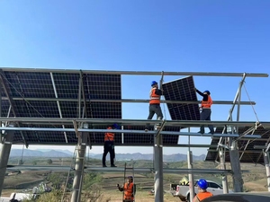 Cao cấp nhôm năng lượng mặt trời mặt đất gắn kết hệ thống-Dễ dàng cài đặt có thể điều chỉnh Rack cho <span class=keywords><strong>PV</strong></span> Bảng điều chỉnh hỗ trợ - Product Image 5