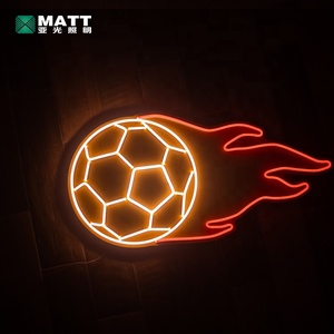 Enseigne au néon personnalisée en forme de ballon de football en feu, lumières au néon LED pour la décoration de club de football, décoration murale pour chambre d'enfant - Product Image 1