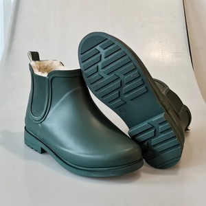 Bottes de pluie en caoutchouc pour femmes imperméable à la cheville avec doublure en fourrure bottes de pluie <span class=keywords><strong>Chelsea</strong></span> à pied large - Product Image 1