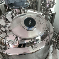 Machine de fabrication de crème pour le visage, de lotion corporelle, de lotion pour la peau et d'onguent, type fixe 1000L, homogénéisateur, mélangeur émulsifiant sous vide