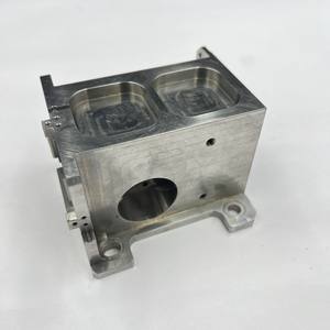 แผ่นฐานเครื่องมือที่มีความแม่นยำแผ่นพื้นผิวสแตนเลสพร้อมรูยึดแบบ Kinematic CNC กลึง - Product Image 1