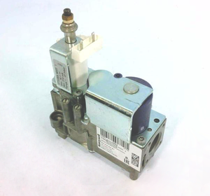 Vanne Solénoïde Industrielle Honeywell VK8105M5005B 50/60Hz 105 mm pour Régulation de Gaz - Vanne Solénoïde DBI - Product Image 1