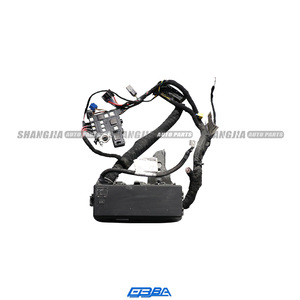 Sistema eléctrico de coche de alta calidad, Material Original, caja de fusibles trasera de coche de gama alta para Maserati Levante 2017 OE 670006554 - Product Image 4