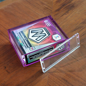 Vente en gros usine : Étui magnétique en acrylique dégradé pour <span class=keywords><strong>cartes</strong></span> <span class=keywords><strong>Panini</strong></span> Mosaic Football et rangement de <span class=keywords><strong>cartes</strong></span> de basketball - Product Image 2