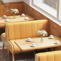 Vente en gros de tables de restaurant modernes carrées en bois et cuir orange pour la restauration rapide, meubles de restauration commerciaux