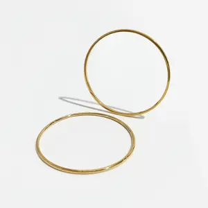 Pulseira de aço inoxidável, comprimento 5.5/6cm redonda, borda quadrada, mulheres, minimalista, aço inoxidável, pulseira de cor dourada, bangle inoxidável