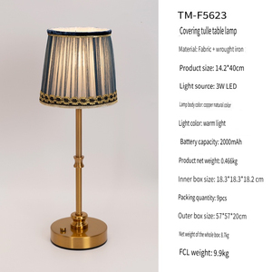 Pantalla de tela más popular Personalizar 40cm de altura Latón Touch Wedding Centerpiece Cafe Club Lámpara de <span class=keywords><strong>mesa</strong></span> Led recargable - Product Image 4