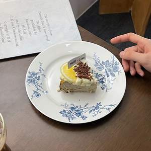 Assiettes et <span class=keywords><strong>plats</strong></span> à dessert ronds vintage Terre de Fer Assiette à petit-déjeuner en céramique classique française à fleurs bleues - Product Image 6