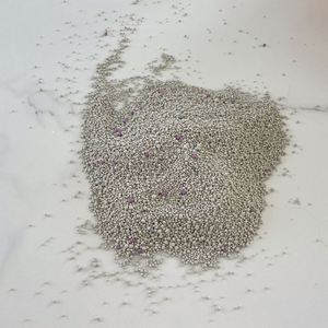 ทรายแมวเบนโทไนต์พรีเมียม 5 กก. แบบขายส่ง จับตัวเป็นก้อนเร็ว ปราศจากฝุ่น 99% ควบคุมกลิ่นได้ดีเยี่ยม ดูดซับดีเยี่ยม สีเทาอ่อน รูปทรงกลม - Product Image 2