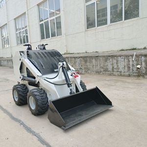 Minicargadora compacta con motor de gasolina, color blanco, para trabajos de construcción y demolición en interiores. - Product Image 4