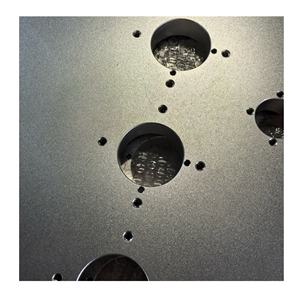 卧式加工中心加工铝零件块，带内螺纹不锈钢钻孔产品属性 - Product Image 2