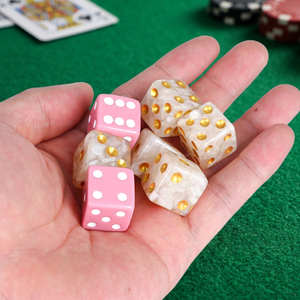 Vente en gros de dés de jeu de rôle D&D avec logo imprimé, 7 jeux de dés en résine à coins arrondis, dés à 6 faces roses, dés de backgammon - Product Image 3