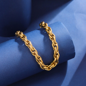 <span class=keywords><strong>Pulsera</strong></span> <span class=keywords><strong>de</strong></span> Eslabones Cubanos <span class=keywords><strong>de</strong></span> Acero Inoxidable al por Mayor <span class=keywords><strong>para</strong></span> <span class=keywords><strong>Hombre</strong></span>, Joyería Corporal <span class=keywords><strong>de</strong></span> Lujo Minimalista Punk <span class=keywords><strong>de</strong></span> Acero <span class=keywords><strong>de</strong></span> Titanio - Product Image 4