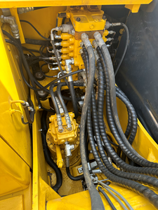 Komatsu รถขุด130สำหรับใช้งานจากญี่ปุ่นใช้ Komatsu รถขุด PC130เหมาะกับเครื่องจักรการเกษตร - Product Image 6