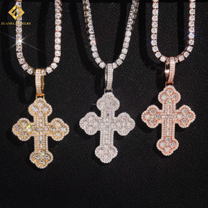 จี้กางเขนประดับเพชรโมอิสซาไนต์เคลือบทอง 18K จาก ZHANFA JEWELRY พร้อมตัวเรือนแบบฝังเพชร GRA Certified เหมาะสำหรับทั้งชายและหญิง เครื่องประดับหรูหราสไตล์ศาสนา - Product Image 2