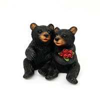 Figurine en résine personnalisée créative peinte à la main, couple d'ours noirs s'embrassant avec des roses, pour la décoration de la maison, du bureau ou de la table