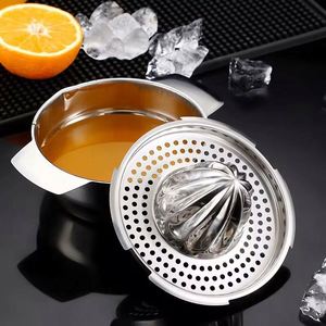 Presse-agrumes manuel en acier inoxydable de qualité supérieure avec passoire pour jus de citron et d'orange - Product Image 2