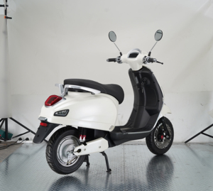 Precio al por Mayor, Fábrica China, Motocicleta Personalizable <span class=keywords><strong>de</strong></span> 49cc, 50cc, 110cc, con Tanque <span class=keywords><strong>de</strong></span> Gasolina, Motocicleta Tipo Cub, Scooter - Product Image 4