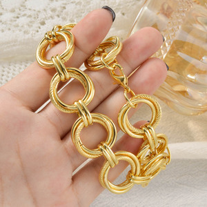 personnalisé fashion bracelets & <b>bangles</b> luxury twisted double interlocking circle link <b>men</b> women copper bracelets - Product Image 3