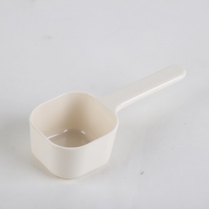 Cuillère à nourriture pour animaux de compagnie en plastique, légère, de forme carrée, à motif uni, pour la nourriture sèche des chats et des chiens, pour la nourriture et le stockage en cuisine, design simple - Product Image 4