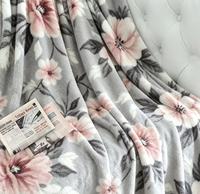 Selimut Flanel Fleece OEM/ODM Custom, Motif Bunga Pink Abu-abu, Lembut, Hangat, Dekoratif untuk Sofa Rumah