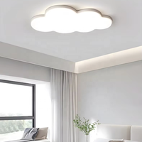 Plafonnier LED créatif en forme de nuage, en fer et acrylique, semi-encastré, adapté à la chambre d'enfant, à la chambre à coucher et au salon