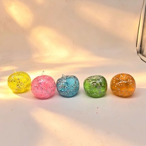 Juguete Antiestrés con Purpurina, Juguete Sensorial de Gel con Forma de Manzana para Regalo de Halloween - Product Image 5